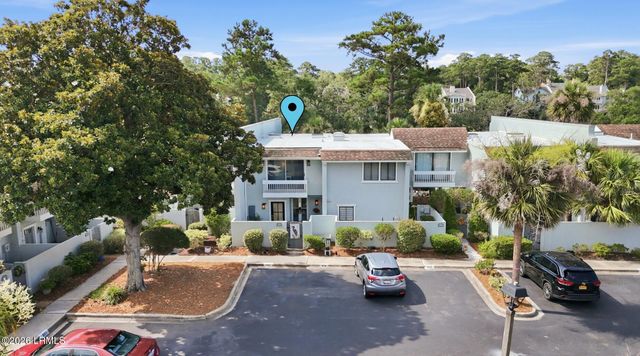 2 William Hilton Pkwy Apt 407, Hilton Head Island, SC 29926