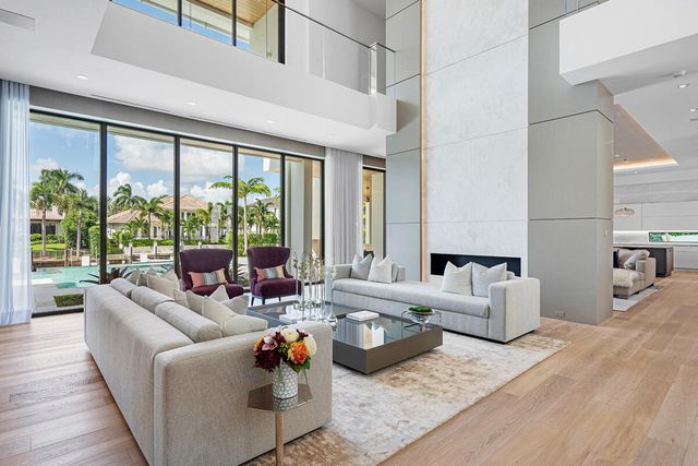 249 W Alexander Palm Road, Boca Raton, FL 33432