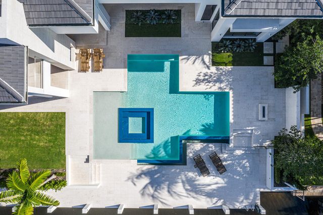 249 W Alexander Palm Road, Boca Raton, FL 33432