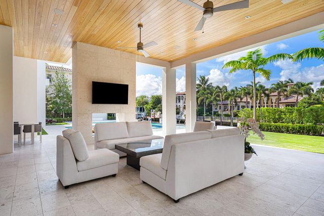 249 W Alexander Palm Road, Boca Raton, FL 33432