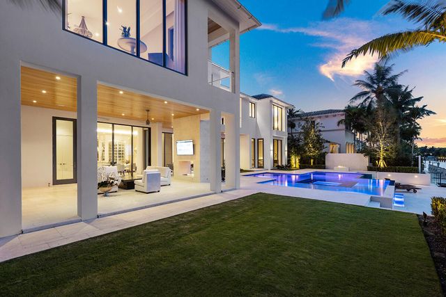 249 W Alexander Palm Road, Boca Raton, FL 33432
