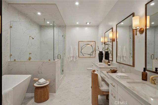 16130 Otsego Street, Encino, CA 91436
