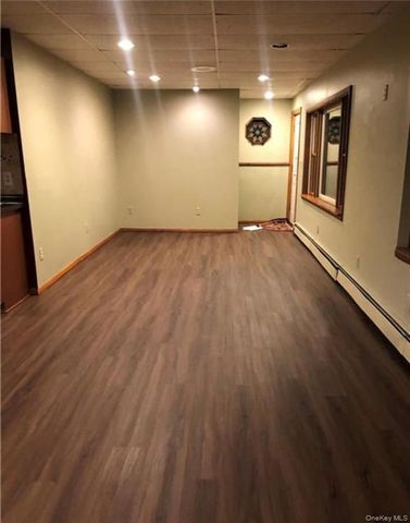 2169 State Route 94, Salisbury Mills, NY 12577