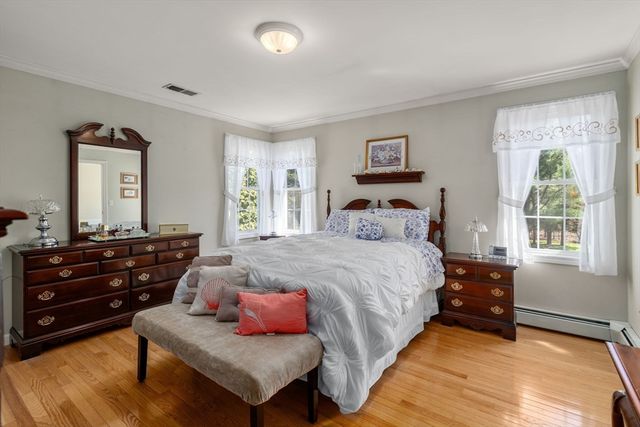 1769 Smith St, Dighton, MA 02715