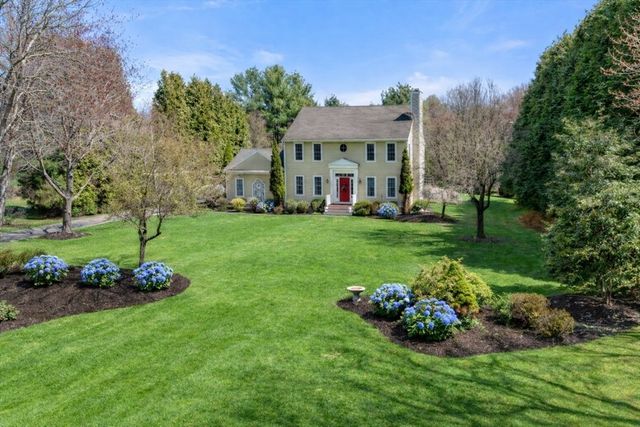 1769 Smith St, Dighton, MA 02715