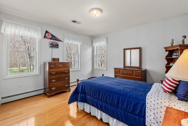 1769 Smith St, Dighton, MA 02715