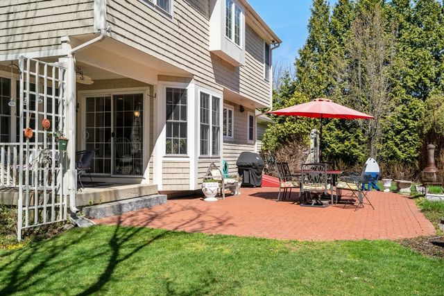 1769 Smith St, Dighton, MA 02715