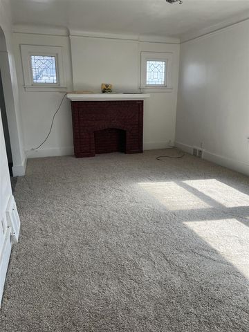6903 Penrod Street, Detroit, MI 48228