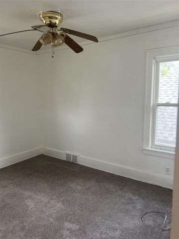 6903 Penrod Street, Detroit, MI 48228