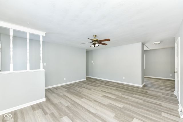 435 Southlane Drive, Whiteland, IN 46184