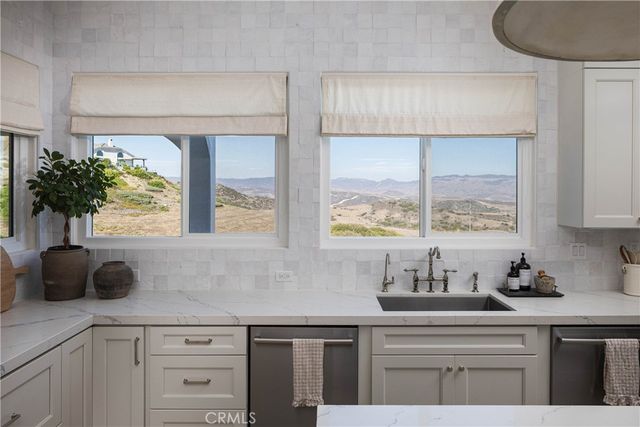 21 Calle Ameno, San Clemente, CA 92672