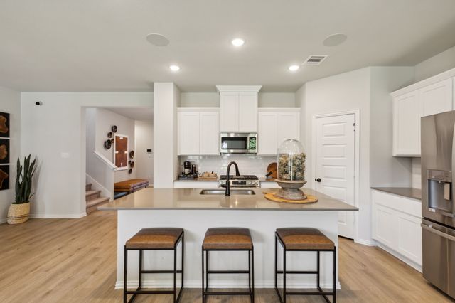 3509 Kingdom Drive, Denton, TX 76208