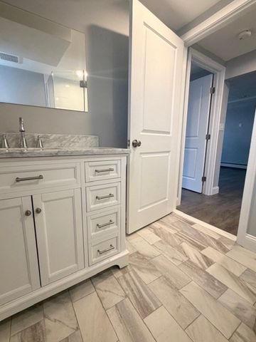 55 South St 6, Quincy, MA 02169