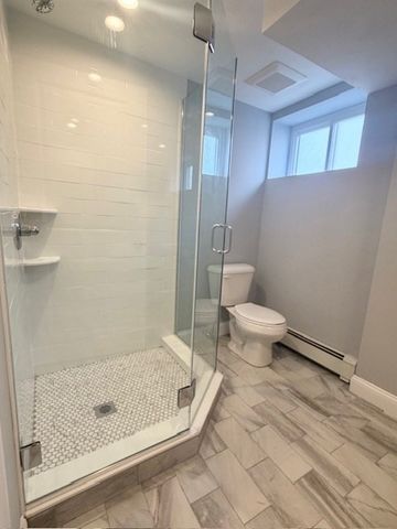 55 South St 6, Quincy, MA 02169