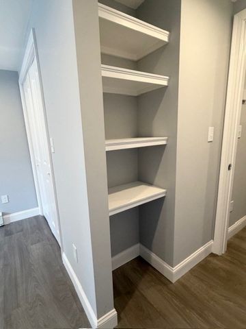 55 South St 6, Quincy, MA 02169