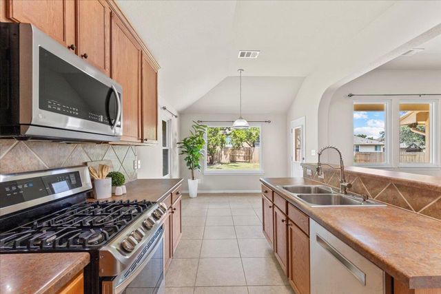 330 Canterbury DR, Austin, TX 78737