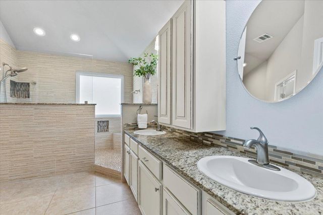 330 Canterbury DR, Austin, TX 78737