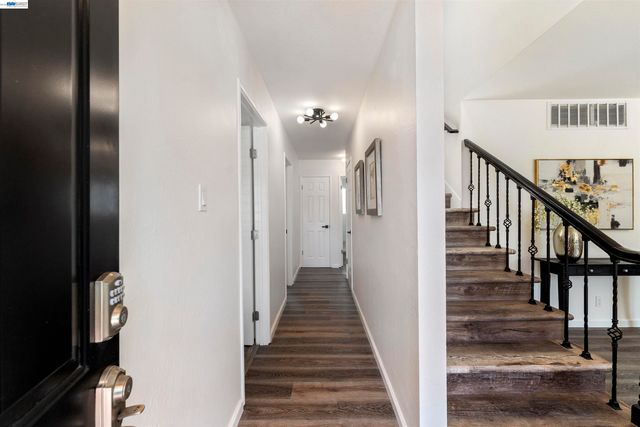 743 Ventura Dr, Pittsburg, CA 94565