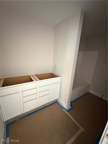 7911 Brushwood Lane, Concord, OH 44077