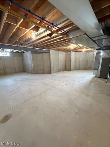 7911 Brushwood Lane, Concord, OH 44077