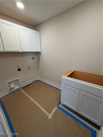 7911 Brushwood Lane, Concord, OH 44077