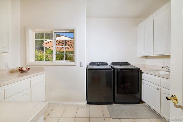 18151 Old Coach Rd, Poway, CA 92064