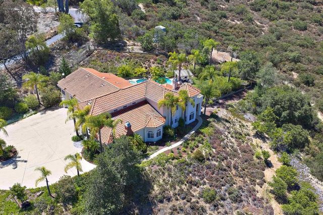 18151 Old Coach Rd, Poway, CA 92064