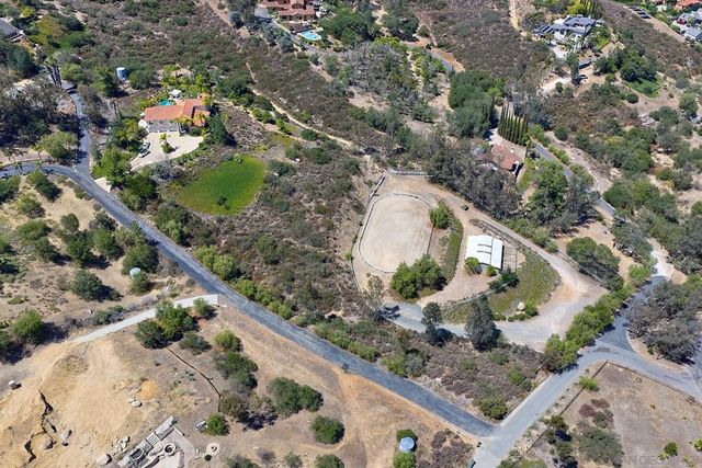 18151 Old Coach Rd, Poway, CA 92064