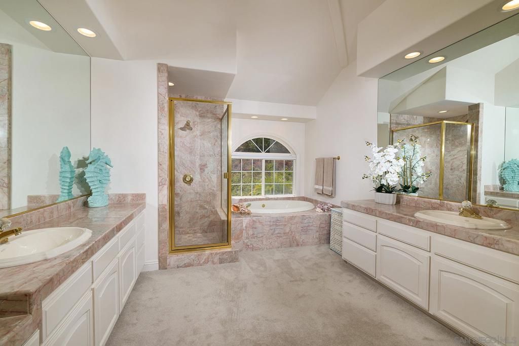 Image 29 of property listing at 18151 Old Coach Rd, Poway, CA 92064