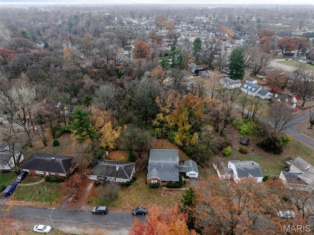 106 N 81st Street, Belleville, IL 62223