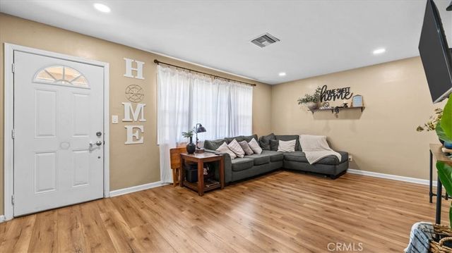 4111 Saint Paul Place, Riverside, CA 92504