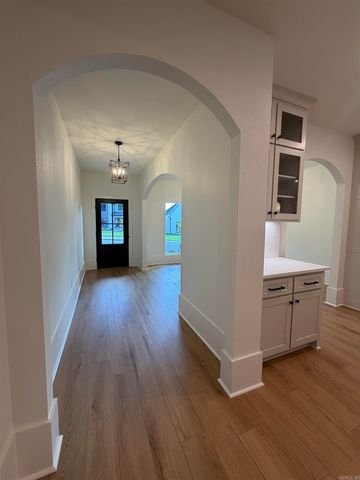 7166 Moonview Place, Benton, AR 72019