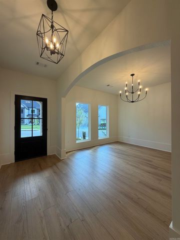 7166 Moonview Place, Benton, AR 72019