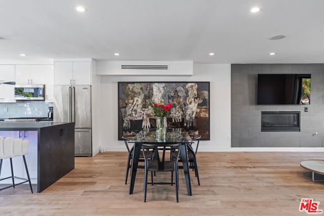 3207 Thatcher Avenue, Marina Del Rey, CA 90292
