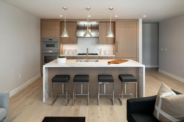 450 First Street 302, Los Altos, CA 94022