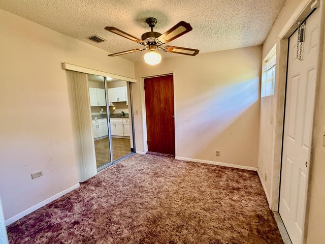 4783 Gladiator Circle, Greenacres, FL 33463