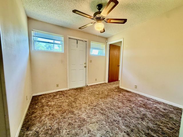 4783 Gladiator Circle, Greenacres, FL 33463