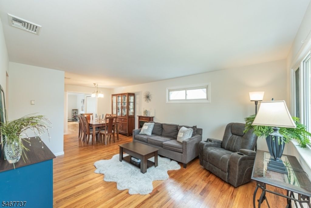 197 Lake Shore Dr, Parsippany-troy Hills Twp., NJ 07034 — photo 4