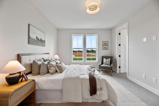 N63W35852 Frederick DRIVE, Oconomowoc, WI 53066