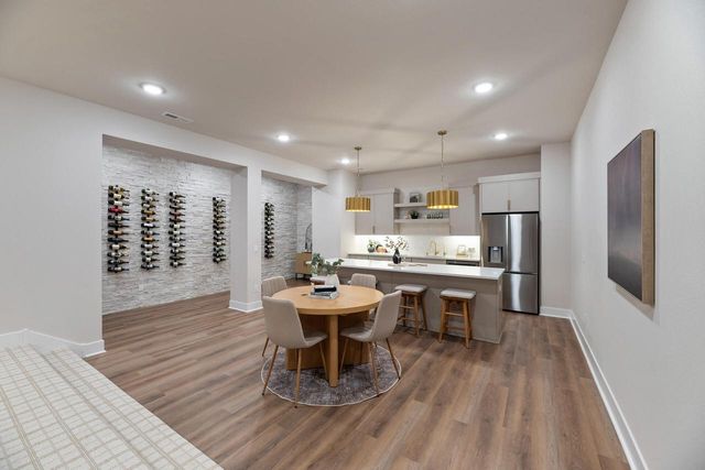 N63W35852 Frederick DRIVE, Oconomowoc, WI 53066
