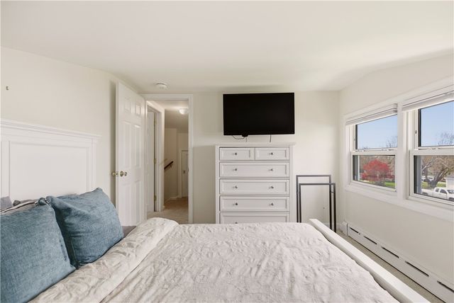 2 Stimpson Street, Middletown, RI 02842