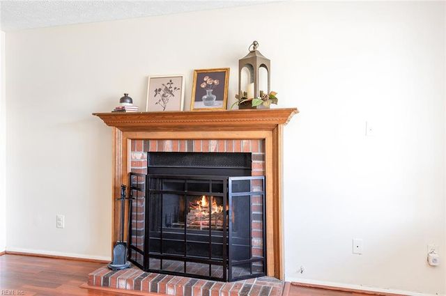 1503 Peabody DR, Hampton, VA 23666