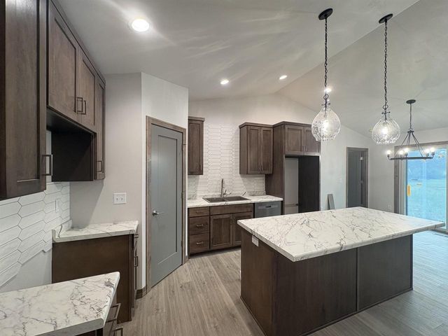 4926 WATER MINT WAY, Green Bay, WI 54313