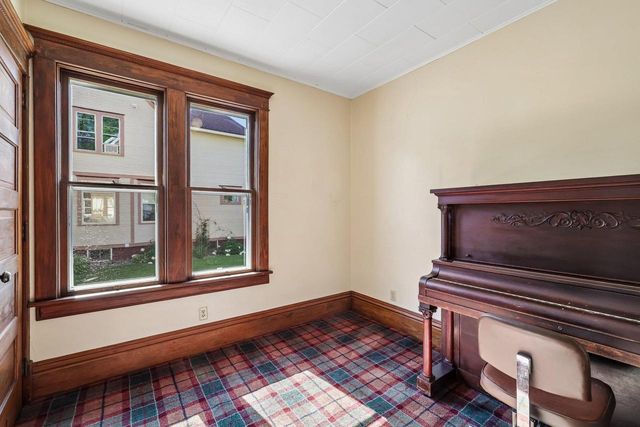 202 W 3rd Street, Waunakee, WI 53597