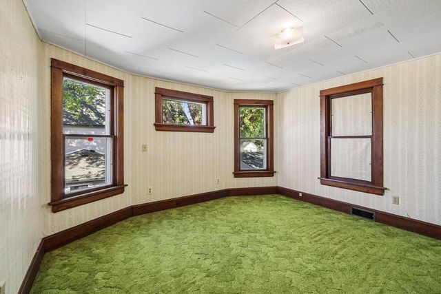 202 W 3rd Street, Waunakee, WI 53597