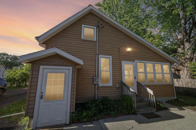 202 W 3rd Street, Waunakee, WI 53597