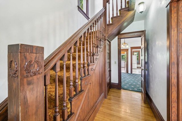 202 W 3rd Street, Waunakee, WI 53597