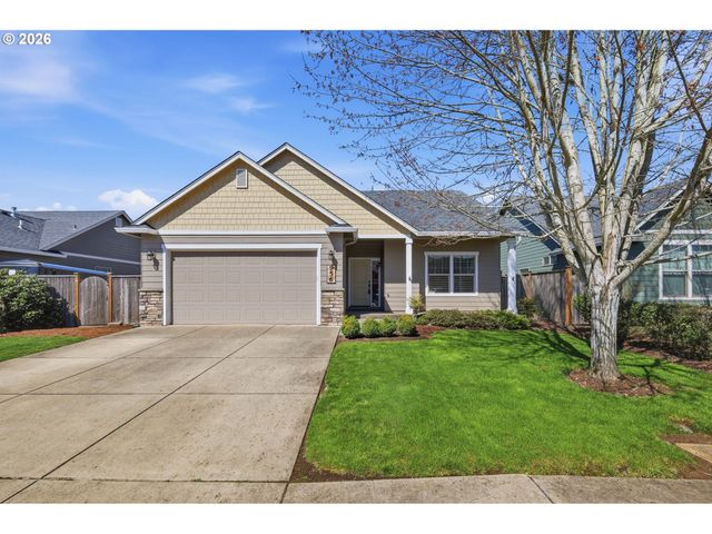 956 KAYLEE Ave, Junction City, OR 97448