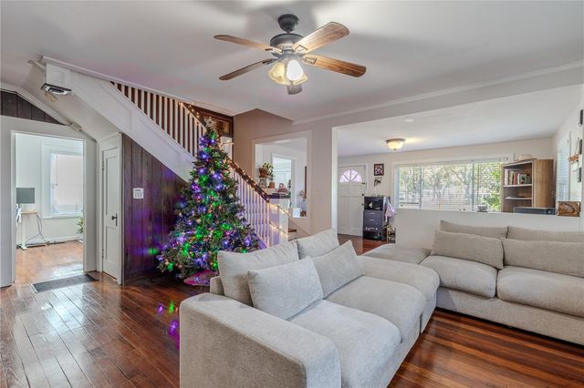 1765 KINGS HIGHWAY, Clearwater, FL 33755