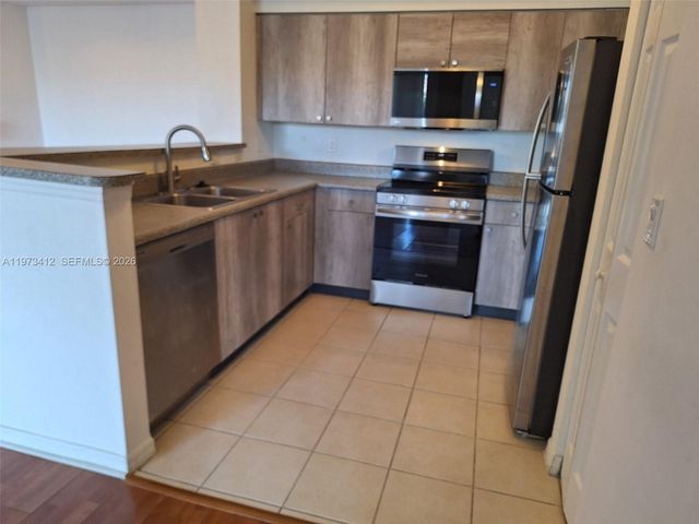 2240 E Preserve Way 206, Miramar, FL 33025